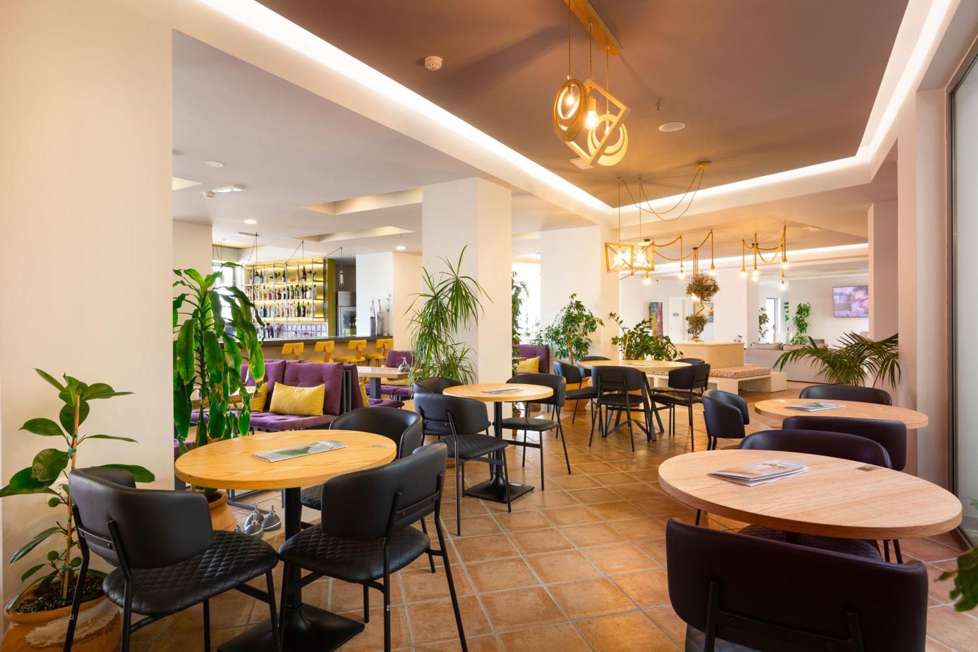 Alianthos Garden Hotel Плакиас Екстериор снимка