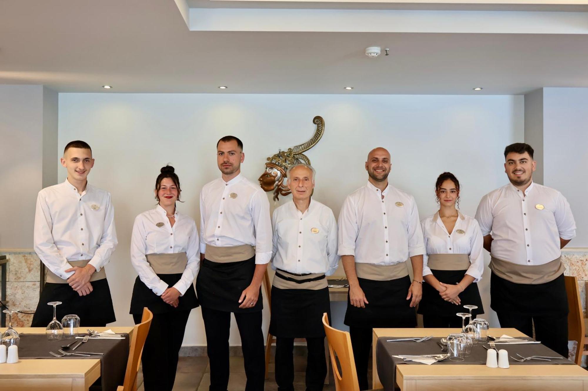 Alianthos Garden Hotel Плакиас Екстериор снимка