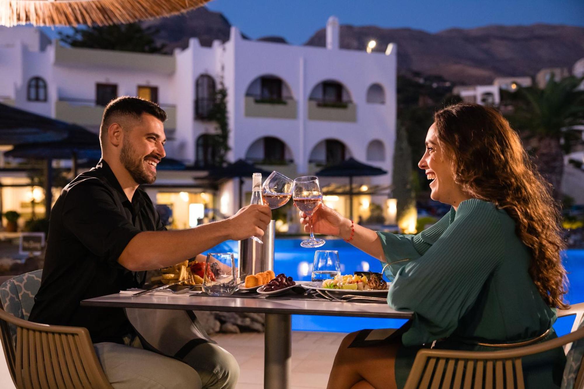 Alianthos Garden Hotel Плакиас Екстериор снимка