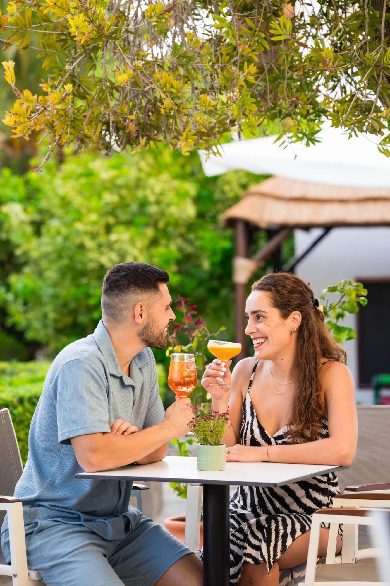 Alianthos Garden Hotel Плакиас Екстериор снимка